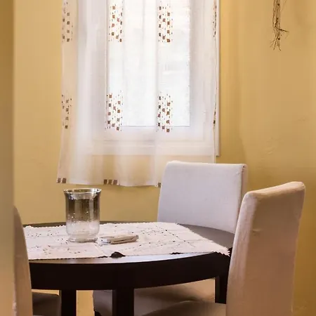Modern 15 Mins From The Town Of Lefkas شقة *